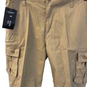 Kerrdehu & Fashion Cargo Tan Shorts Unique NWT Sz 40